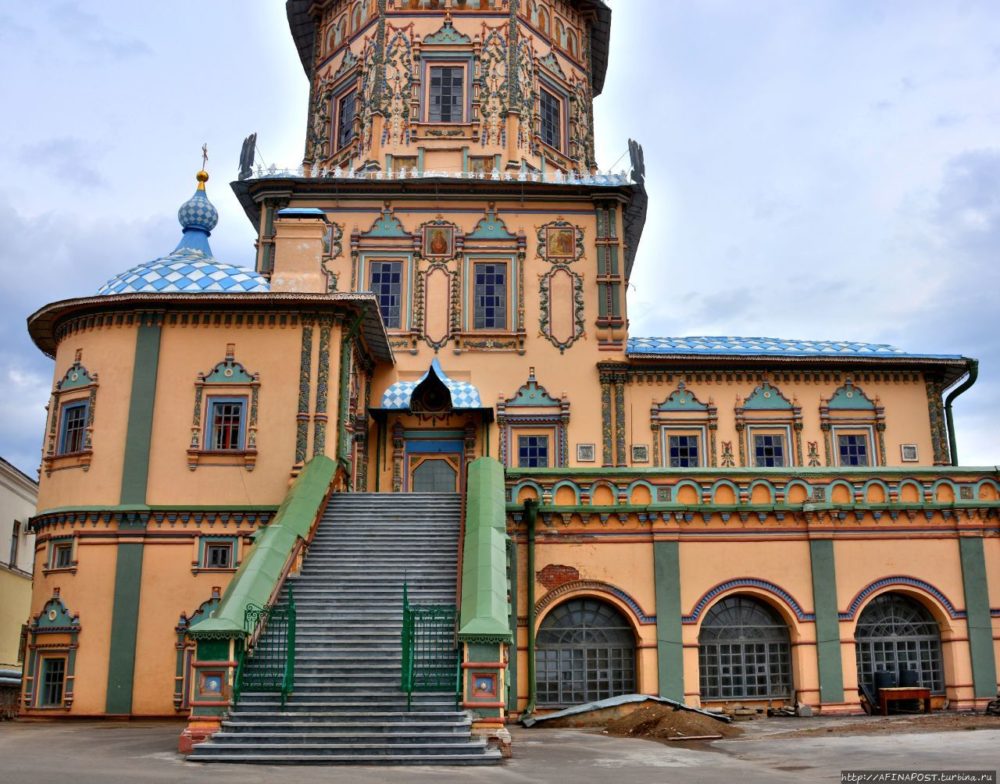 Петропавловский собор фото ансамбль